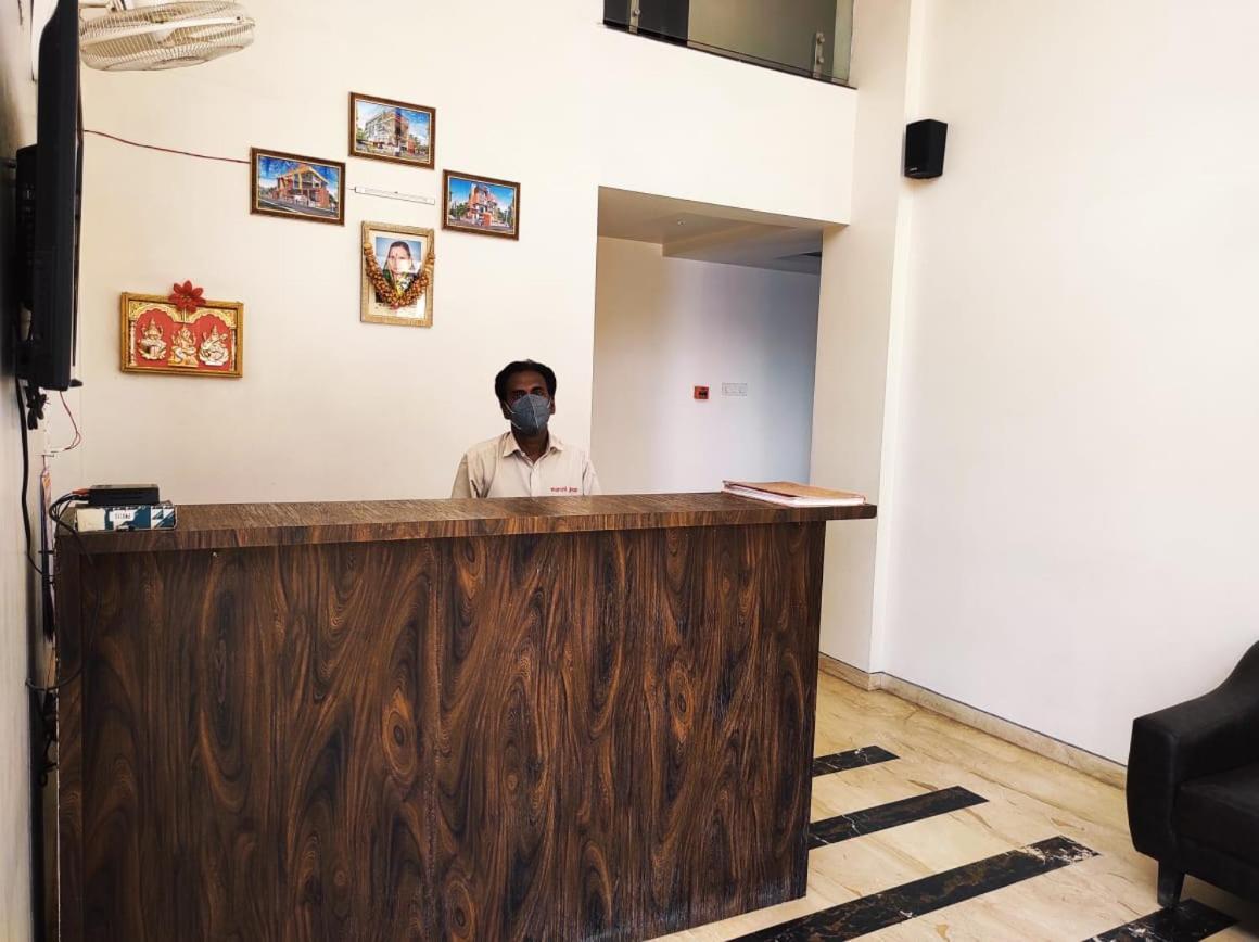 Hotel Manasi Inn Satara Zewnętrze zdjęcie